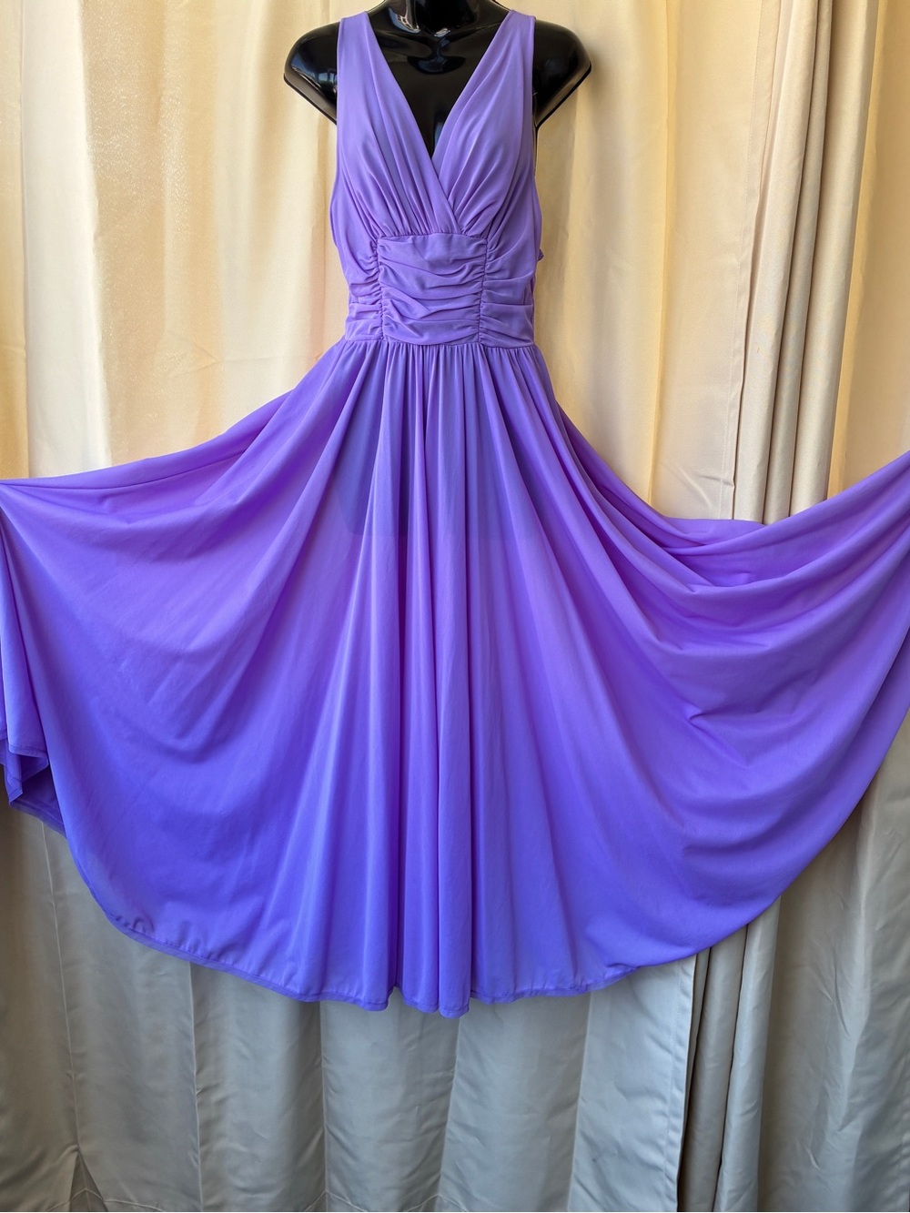 Vintage Virginia Wallace Full Sweep Ruched Waist Purple Nightgown